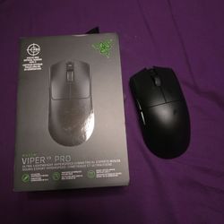Razer Viper V3 Pro Wireless - $115