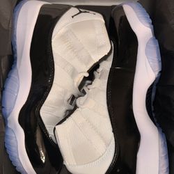 Jordan 11 'Concords 2018' Size 8.5 Men Shoes