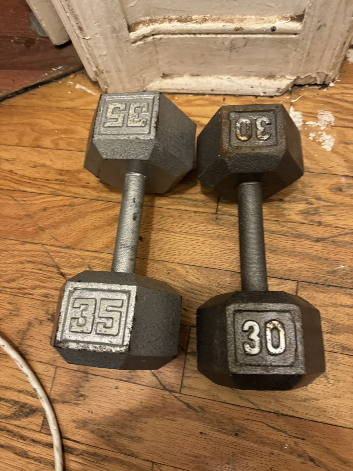 Dumbbells 