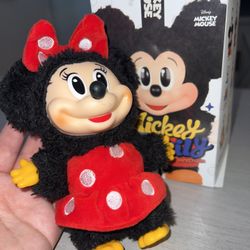Mickey And Family’s 