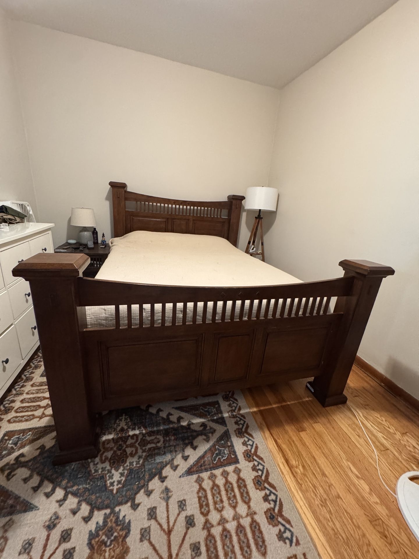Solid Hardwood Queen Bed Frame
