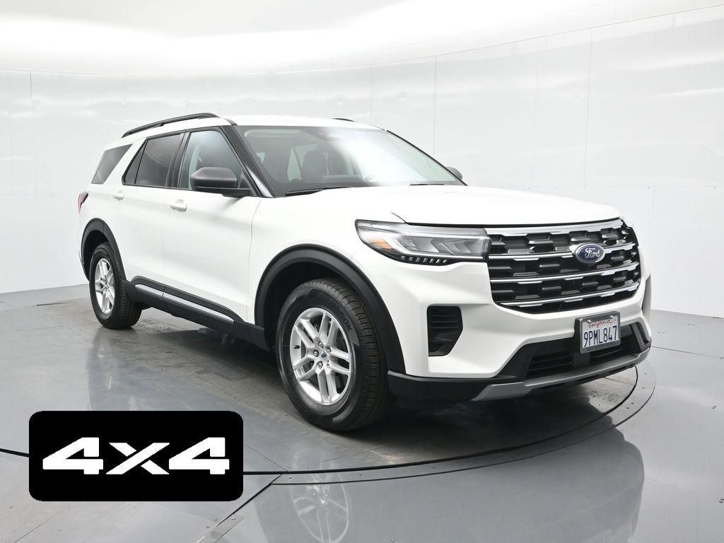 2025 Ford Explorer