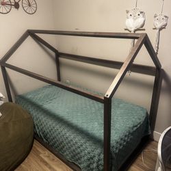 Kids Wood Bed Frame 