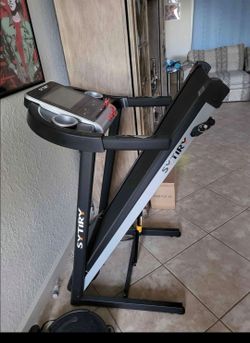 Foldable smart treadmill