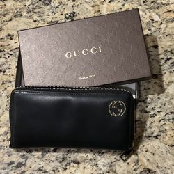 Gucci Leather Wallet 