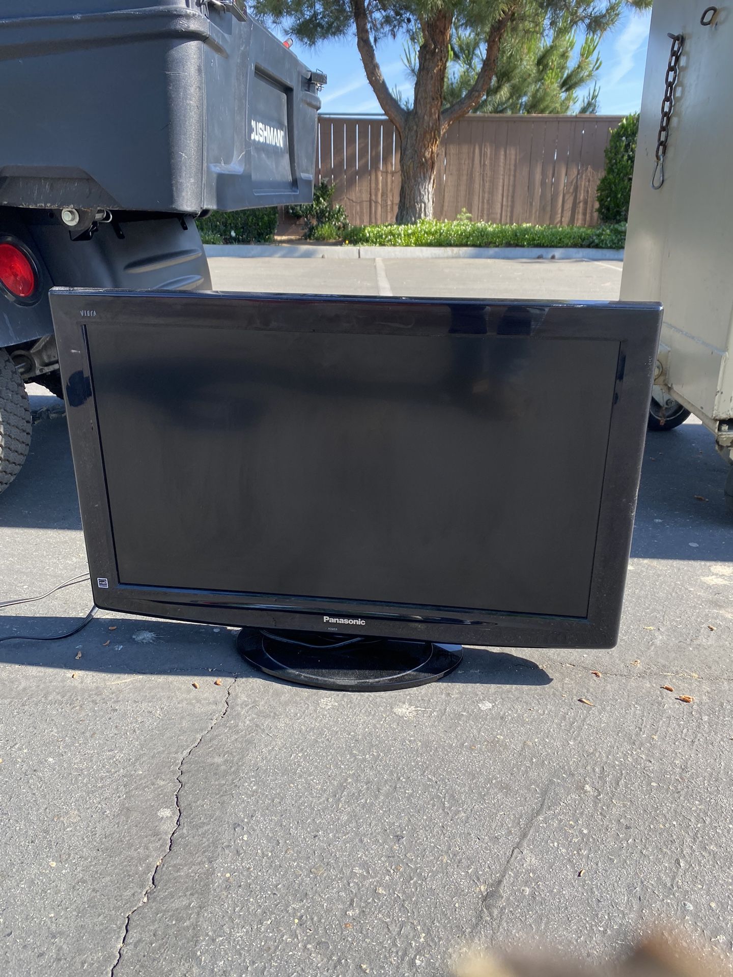 Panasonic Lcd Tv Tc-32lx24" 720p Hd Lcd Television