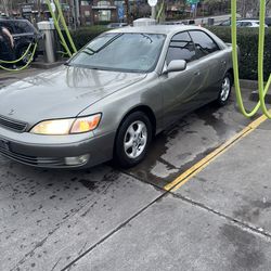 1998 Lexus ES 300