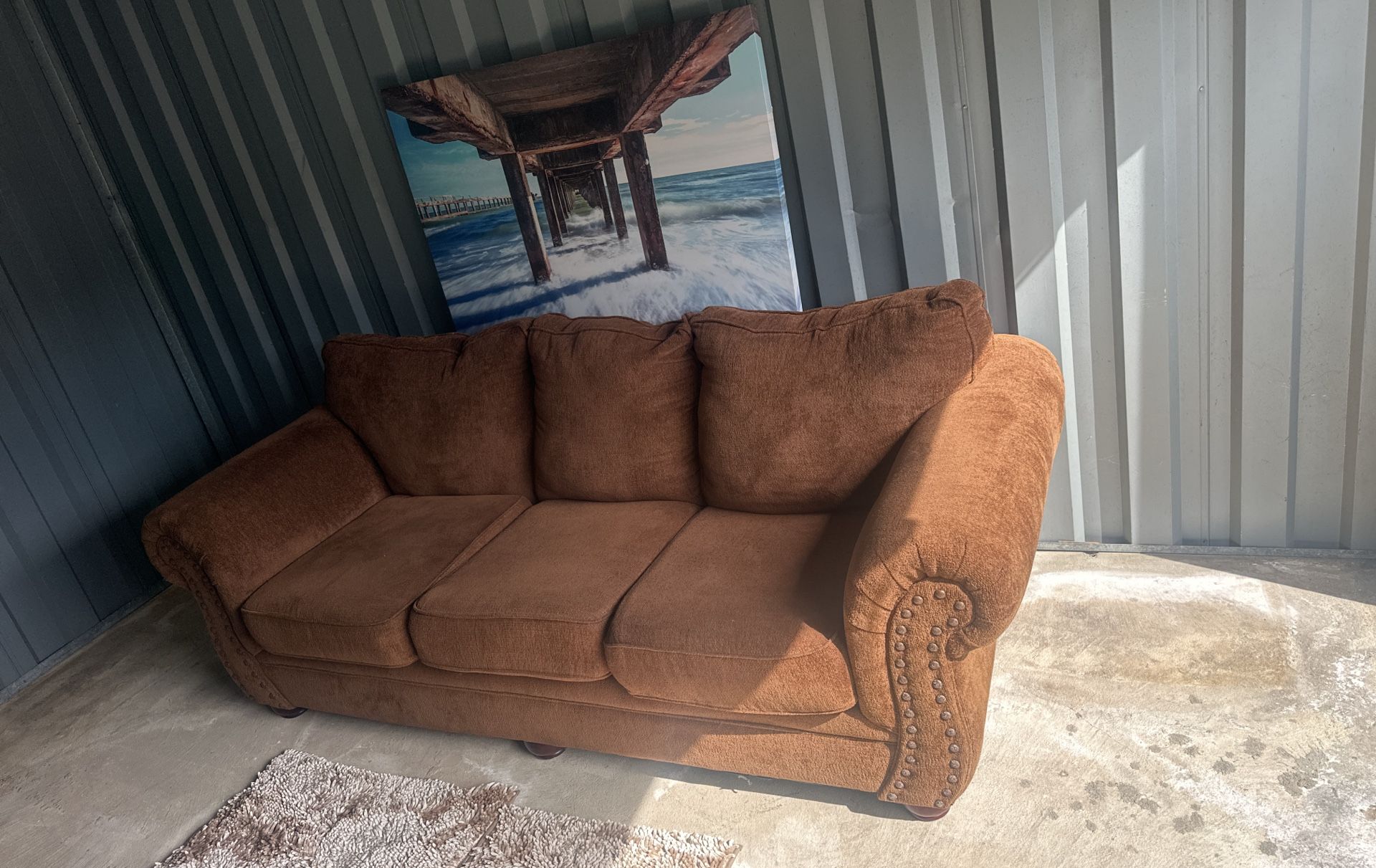 Carianna Caramel Sofa – Excellent Condition