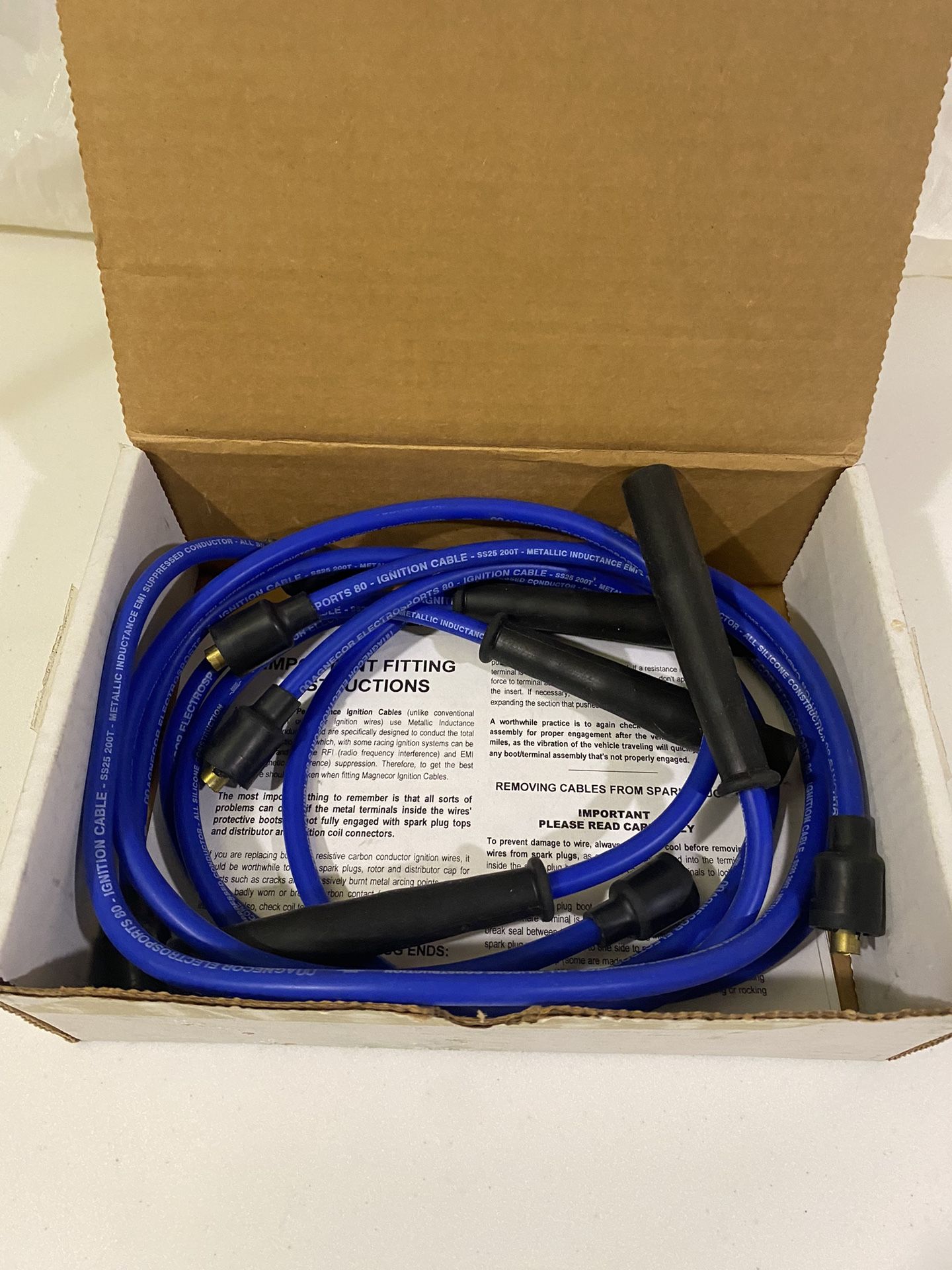 Magnecor Spark Plug Wire Set 4012 