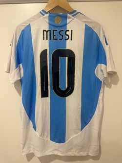 Messi jersey large