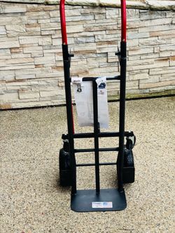 Milwaukee 800-lb Capacity 4 -Wheel Multiple colors/finishes Steel Convertible hand truck
