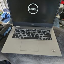 DELL 14" LAPTOP i3-10th gen 2.21GHz,12GB Ram,256GB SSD HD,Windows 11