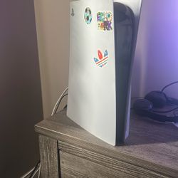 Ps5(Disc Version) with Pro Headphones 
