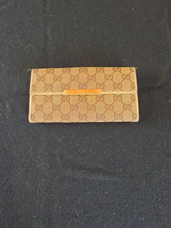 Gucci Canvas Abbey Wallet