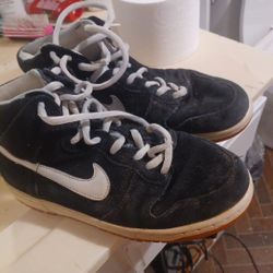 Nike High Suede Venom Bottoms Orignal Will Be Cleaned When Picked Up Pick Up Only