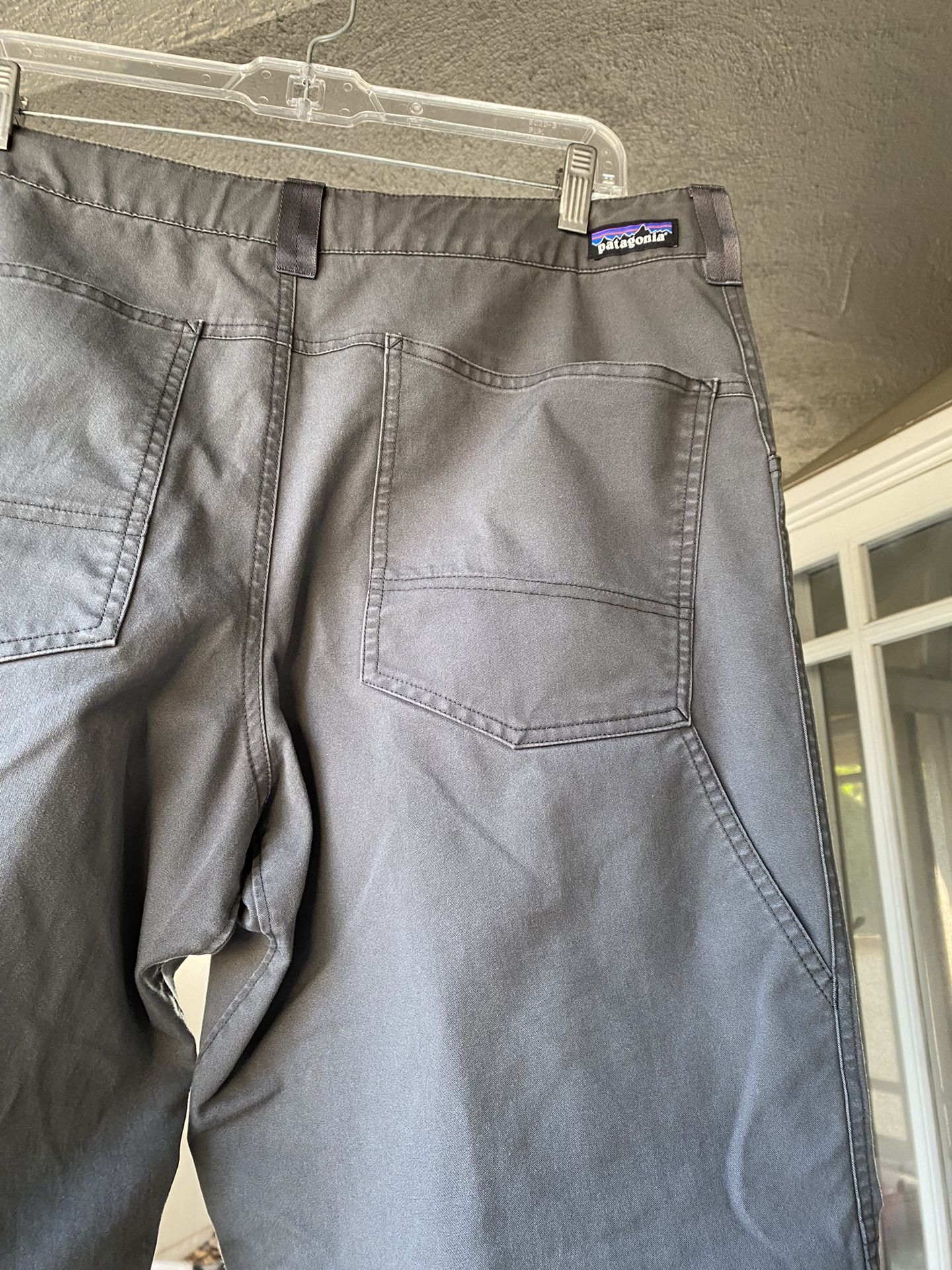Patagonia Mens Pants Size 36 Double knee