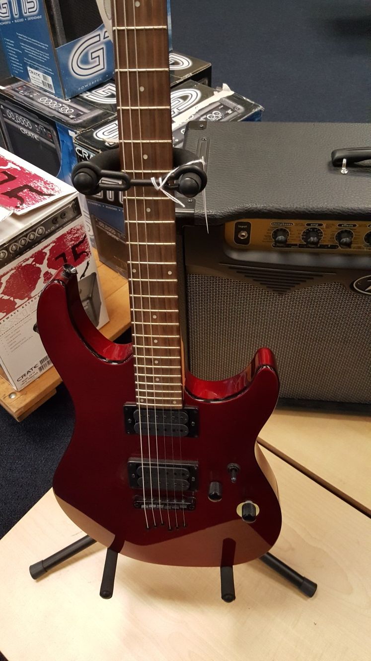 Peavey Predator Plus EXP 6 String Electric Guitar