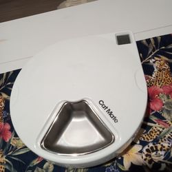 Automatic Pet Feeders/ Wet & Dry Food