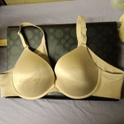 Cacique ladies tan bra Size 42 B