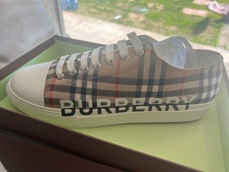 Burberry Low-Top Sneakers Vintage Check