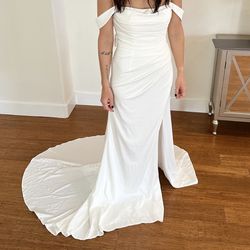 Brand New Wedding Dress - Size 2