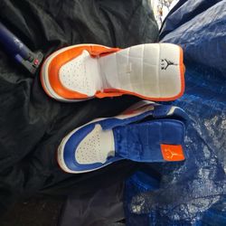 New York Knicks  Jordan 1 Size9