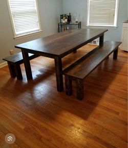 Authentic Pottery Barn Solid Wood Farmhouse Dining Table