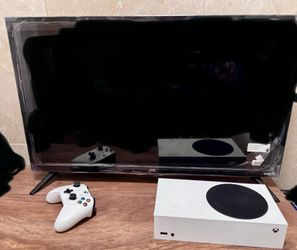 XBOX SERIES S and jvc Roku tv