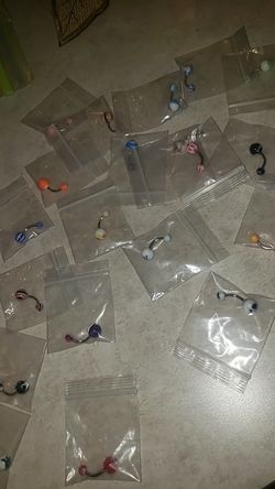 20 NEVER USED belly rings