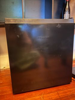 Mini Hisense Fridge