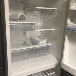 Refrigeratorr And Freezer