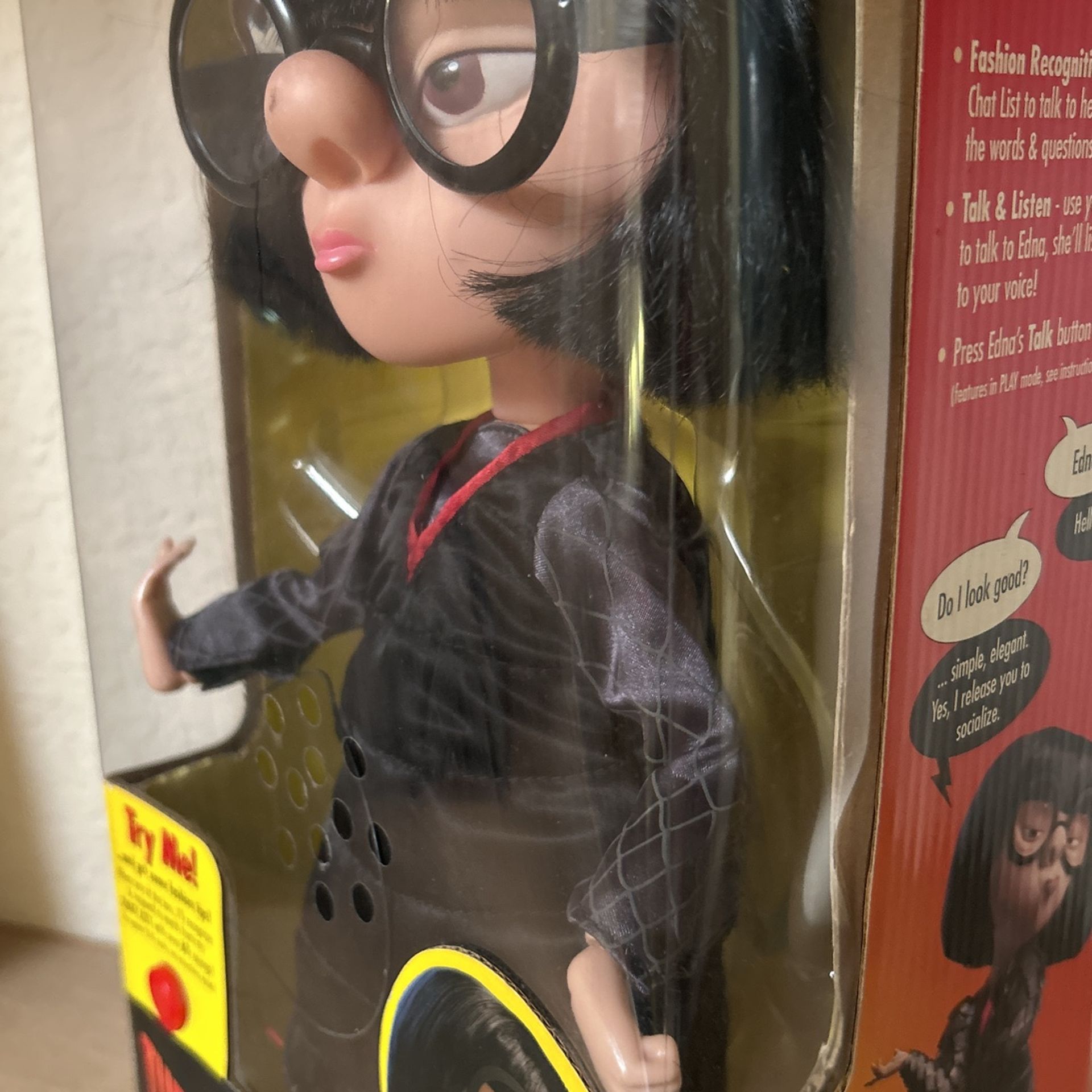 Disney's “ The Incredibles” Edna New Interactive & Talking