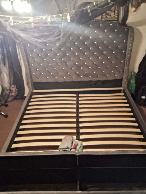 King Bed Frame With Storage *Price Negotiable 