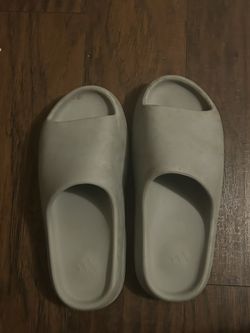 Yeezy Slides