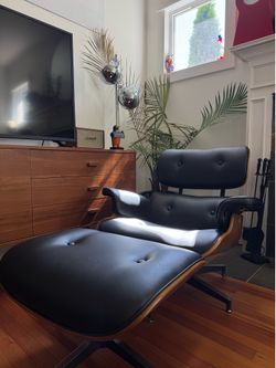 Mid Century Eames Style Lounge Chair + Ottoman – Walnut Veneer