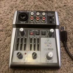 Audio mixer with usb