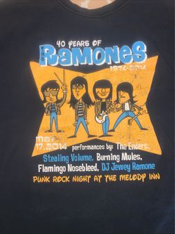 Ramones T-shirt