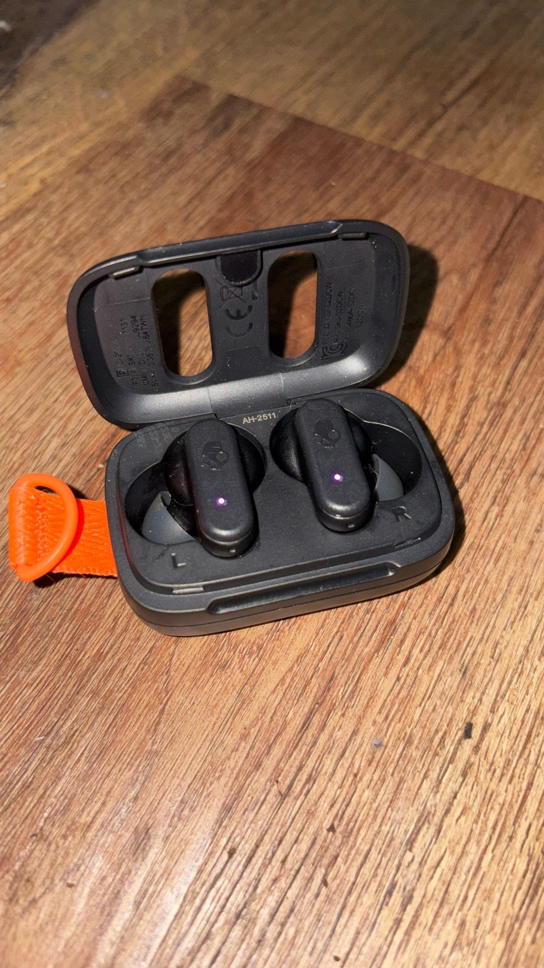 SkullCandy Wireless Earbuds