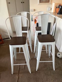 Bar Stools (4-piece)