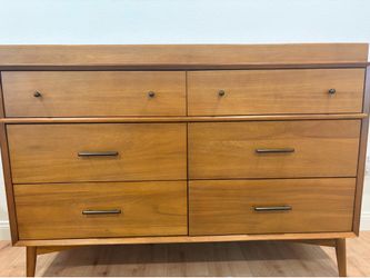 Baby dresser