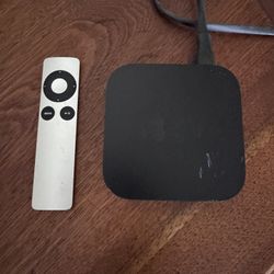 Apple TV (3rd Gen) w/ Remote – Works Great