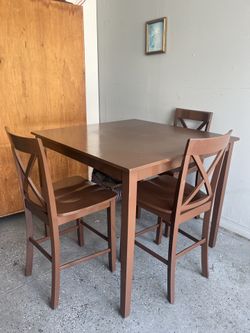 Kitchen table