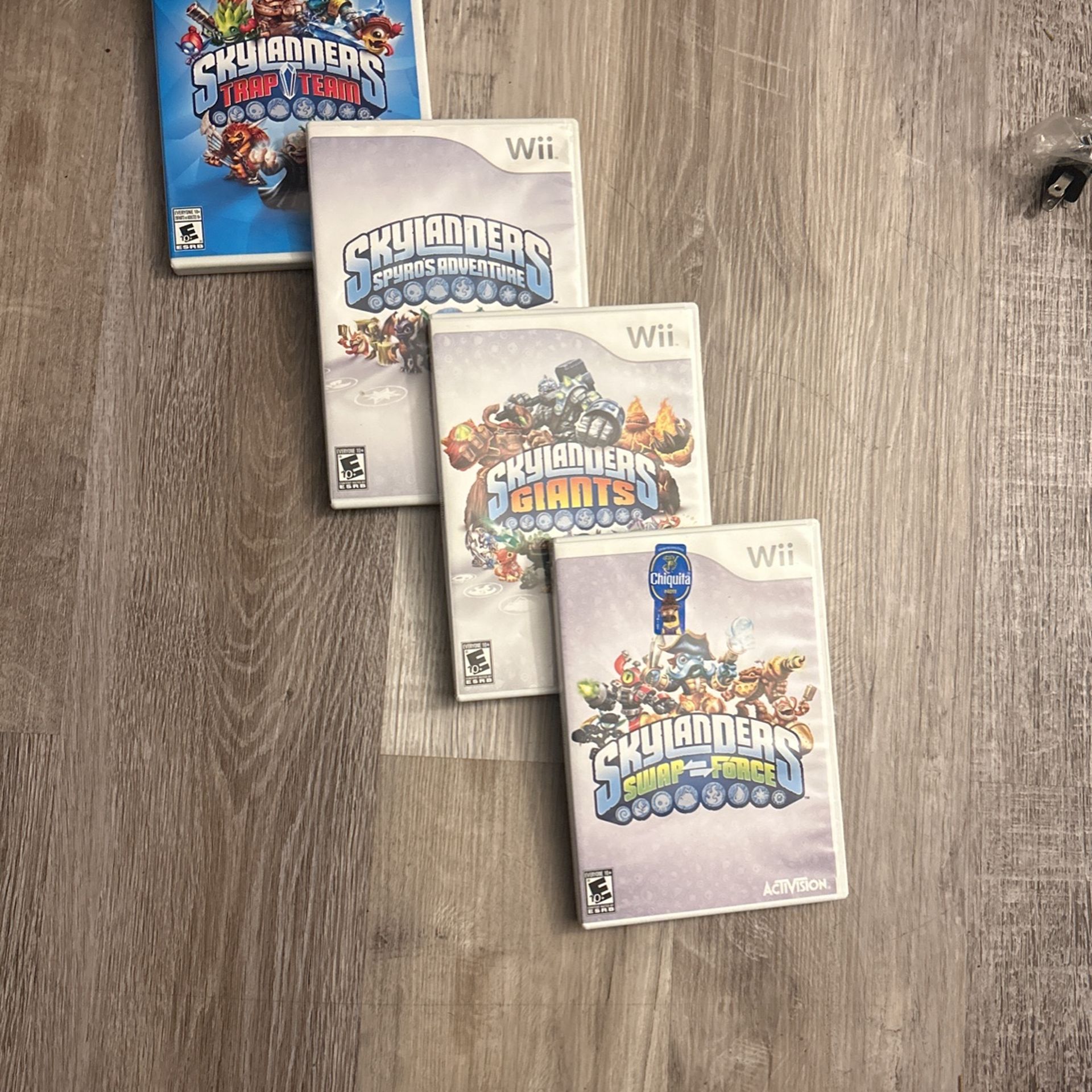 Nintendo Wii Skylanders bundle
