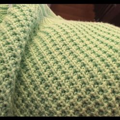 Green Sweater Womens Small