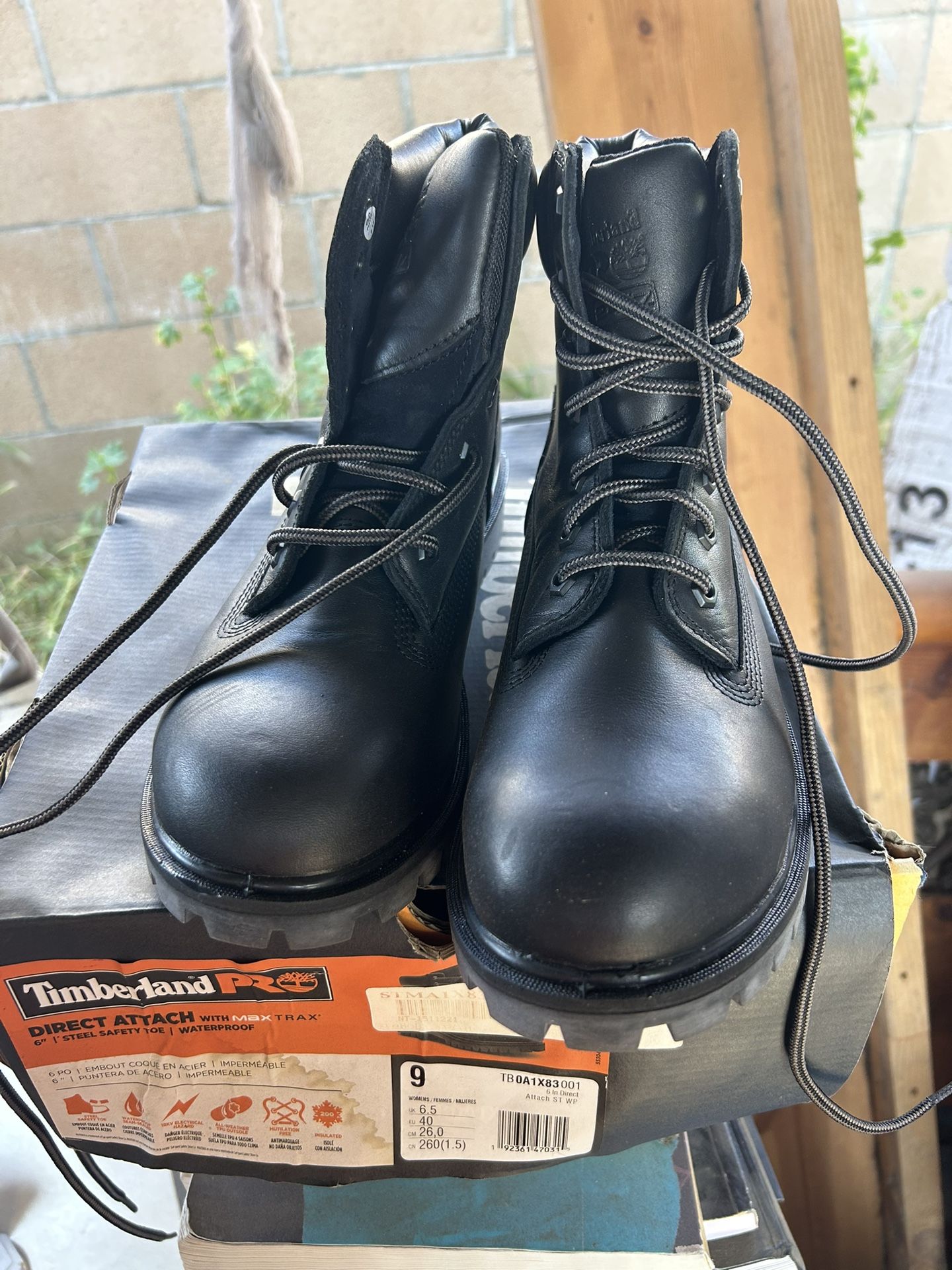 Women’s boots