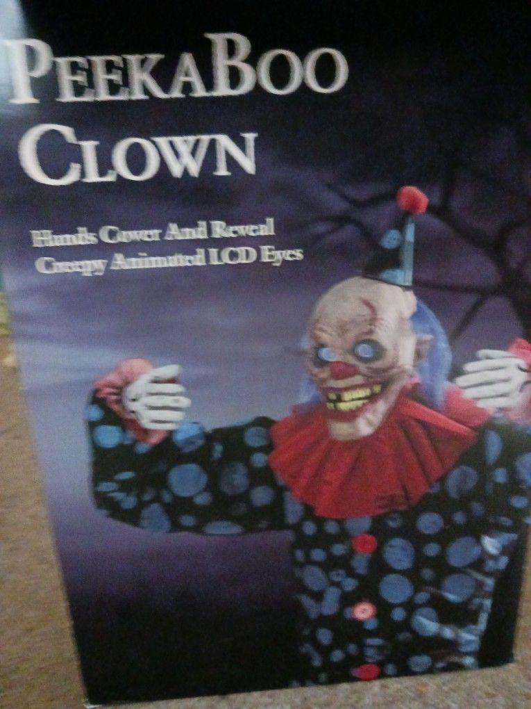 Spirit Hallowen Peek A Boo Clown Halloween Animatronic for Sale in Montebello, CA OfferUp