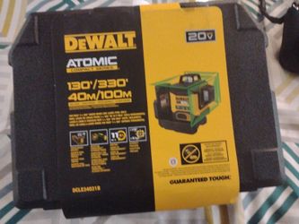DeWalt atomic  compact series laser level