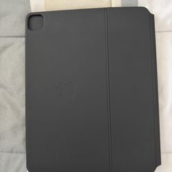 Apple - Smart Keyboard Folio 11” iPad Pro (4th Gen) iPad Air (5th Gen) - Black