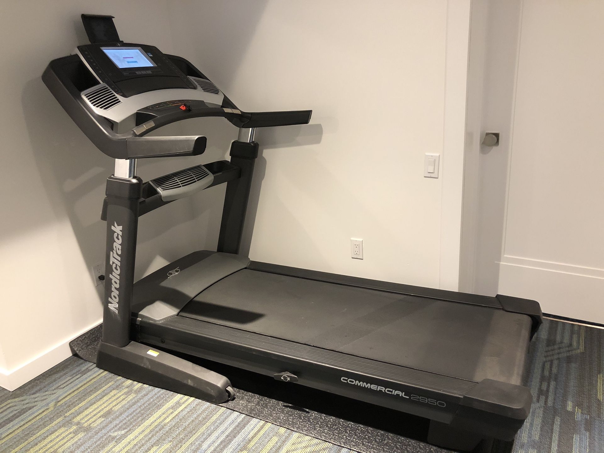 NordicTrack Commercial 2950 Treadmill