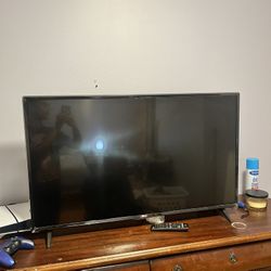 43 Inch LG TV $130